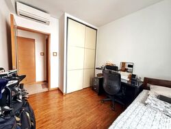 The Lakeshore (D22), Condominium #603212791